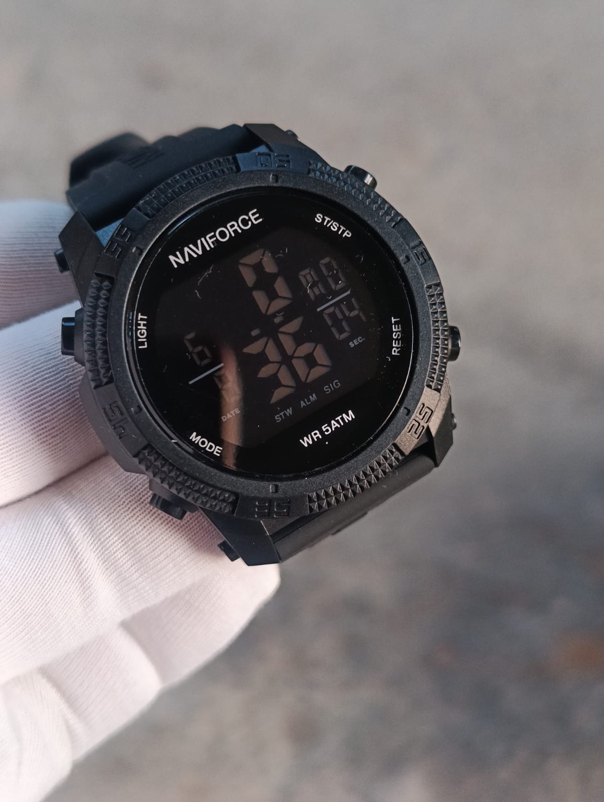 NAVIFORCE 7104