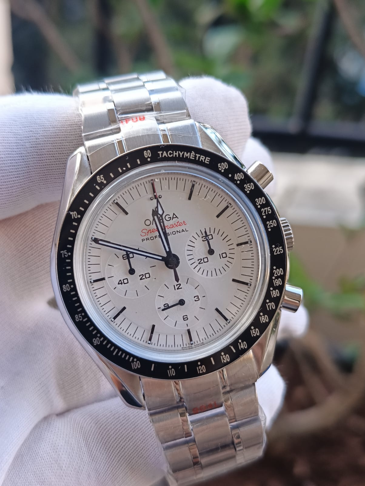 Omega Speedmaster Racing